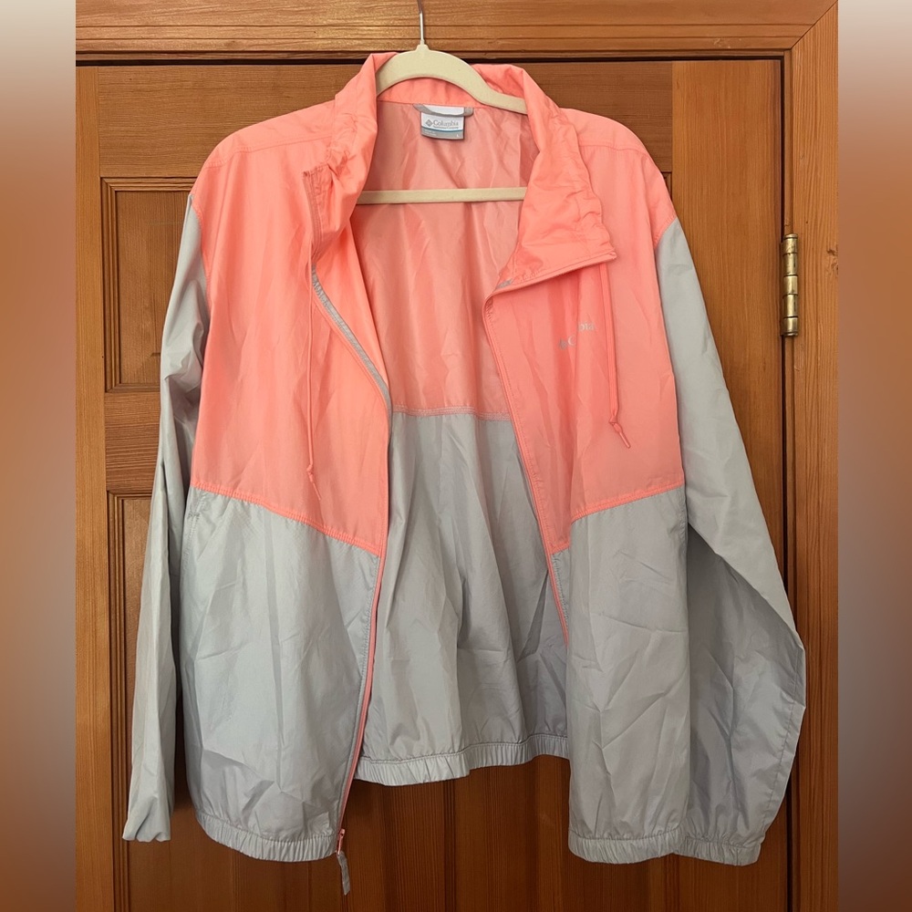 Colombia lightweight wind jacket